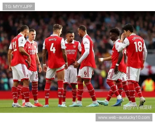 积分榜两极分化加剧：阿森纳领跑9分，狼队深陷降级区