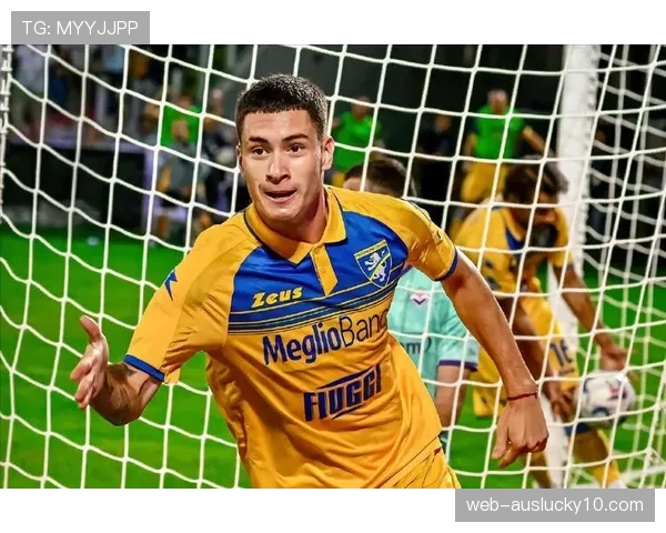 历史时刻:吉鲁在圣西罗完成意甲百场里程碑,接受全场致敬